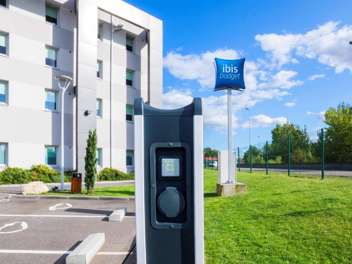 Hotel Ibis Budget Lyon Sud Saint-Fons A7 المظهر الخارجي الصورة
