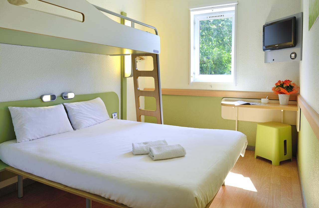 Hotel Ibis Budget Lyon Sud Saint-Fons A7 المظهر الخارجي الصورة