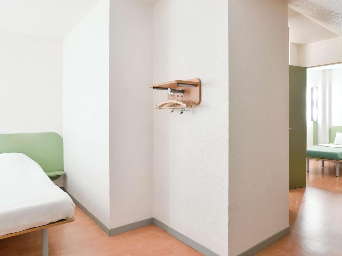 Hotel Ibis Budget Lyon Sud Saint-Fons A7 المظهر الخارجي الصورة